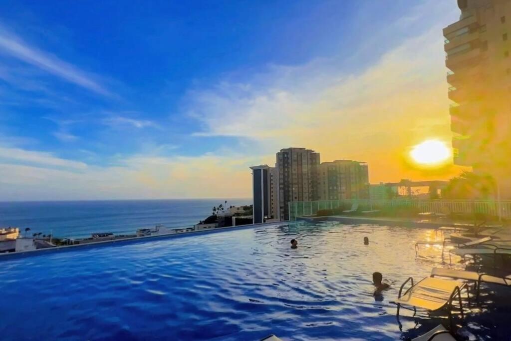 Vista Mar Nascente, Dois Quartos, Novo, No Melhor Do Rio Vermelho, Condominio Club, 1103 Salvador Extérieur photo